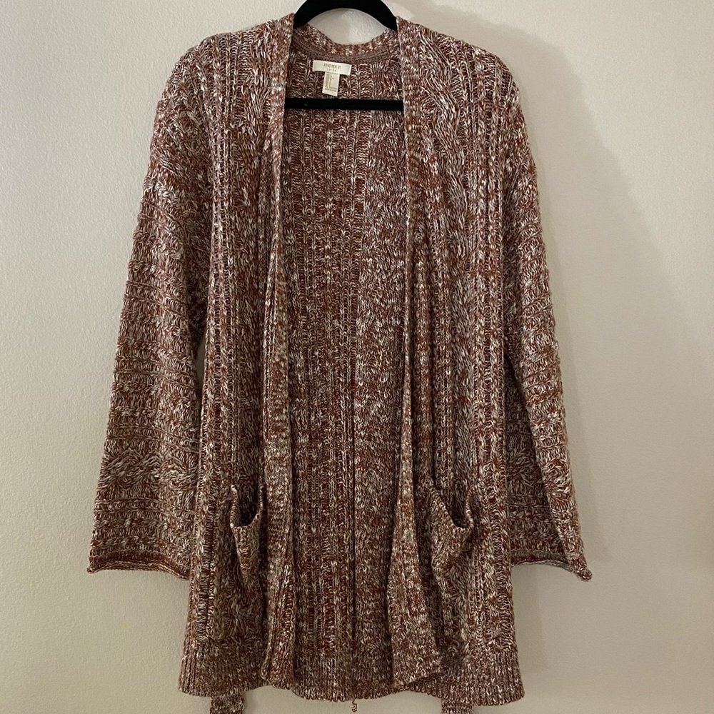 Forever 21 Knitted Sweater